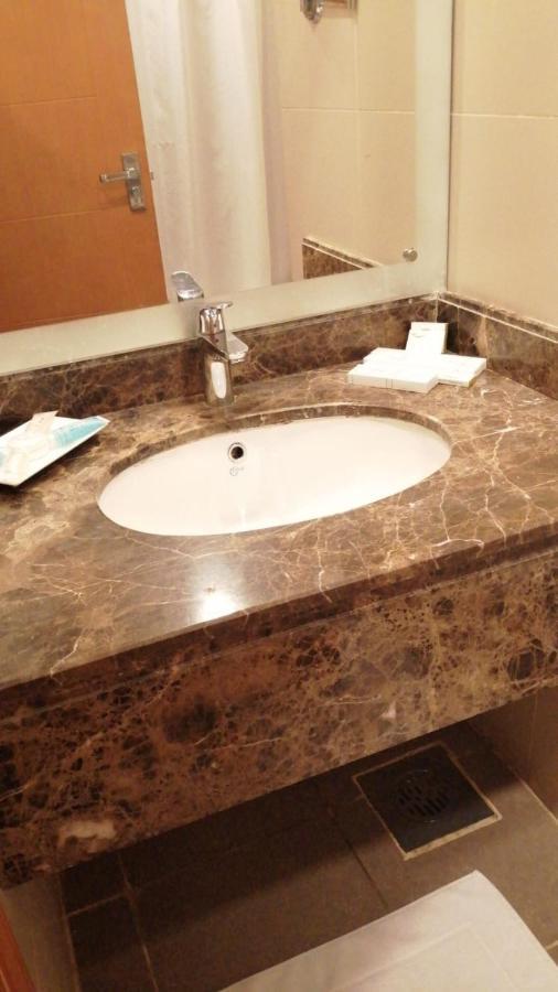 אל-מדינה Rawdat Al Safwa Hotel מראה חיצוני תמונה